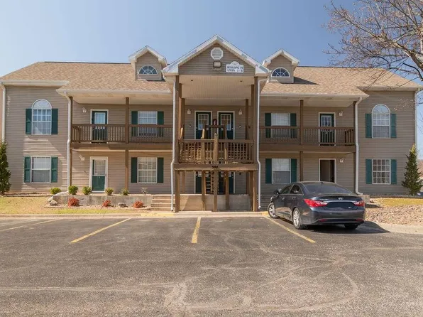 590 Abby Ln Building 59-8, Branson, MO 65616