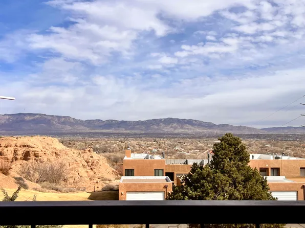 2700 Vista Grande Dr NW Unit 32, Albuquerque, NM 87120