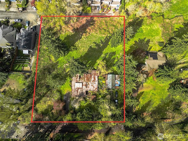2nd image of 8213 118th Avenue SE