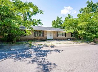 119 Crystal Lake Dr, North Augusta, SC 29841