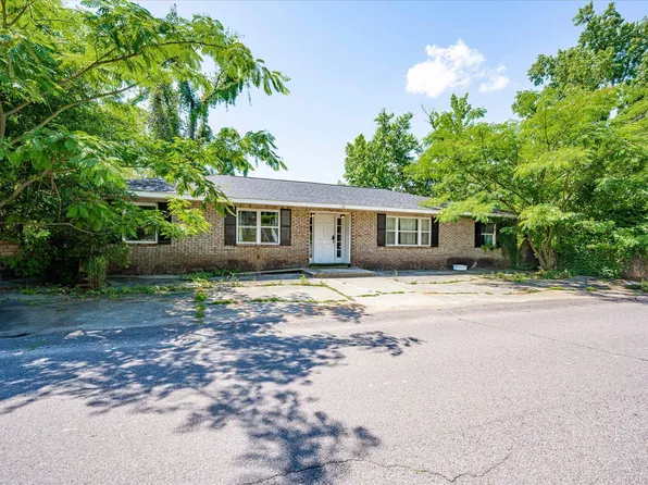 119 Crystal Lake Dr, North Augusta, SC 29841