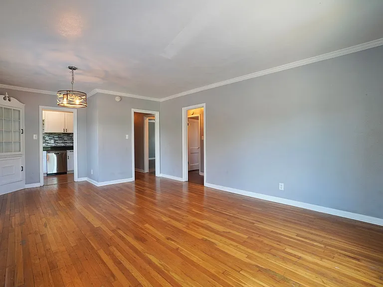 1507 Pease Rd #8 — Photo 8