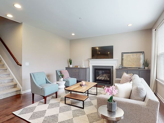 4th image of 8015 Brookpark Ave