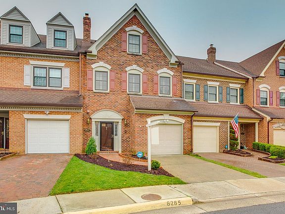 2nd image of 6285 Chaucer View Cir