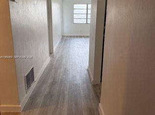 1400 NE 191st St APT 308, Miami, FL 33179