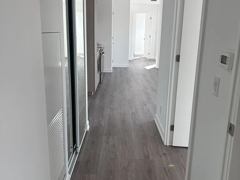 100 Queen St E #3506 — Photo 8