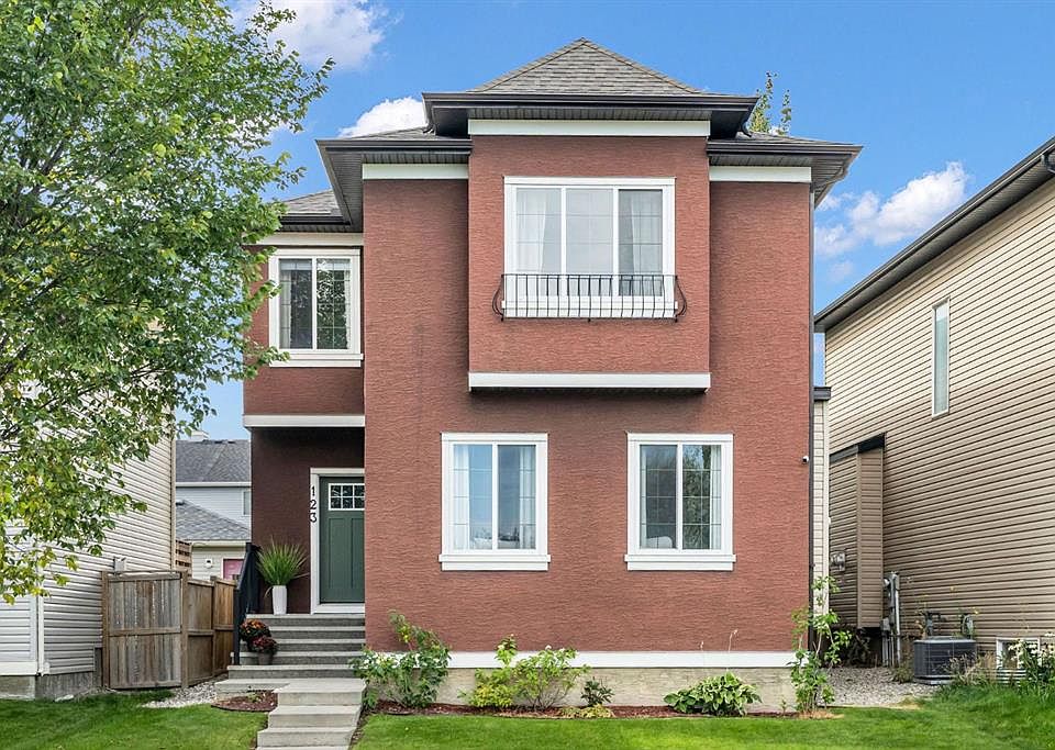 1st image of 123 N Elgin Meadows Way SE
