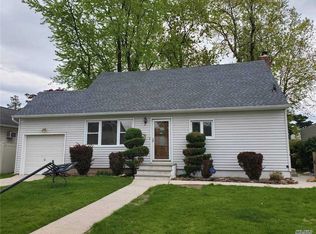 1672 Midland Dr, East Meadow, NY 11554