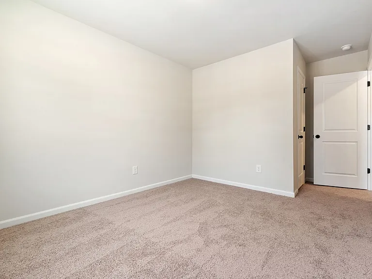 177 Seville Way — Photo 16