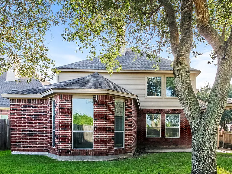 2804 Creek Bend Dr — Photo 18