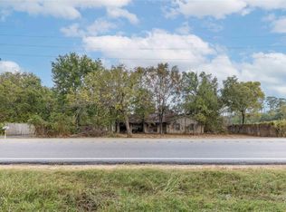 615 Cove Rd, Baytown, TX 77523