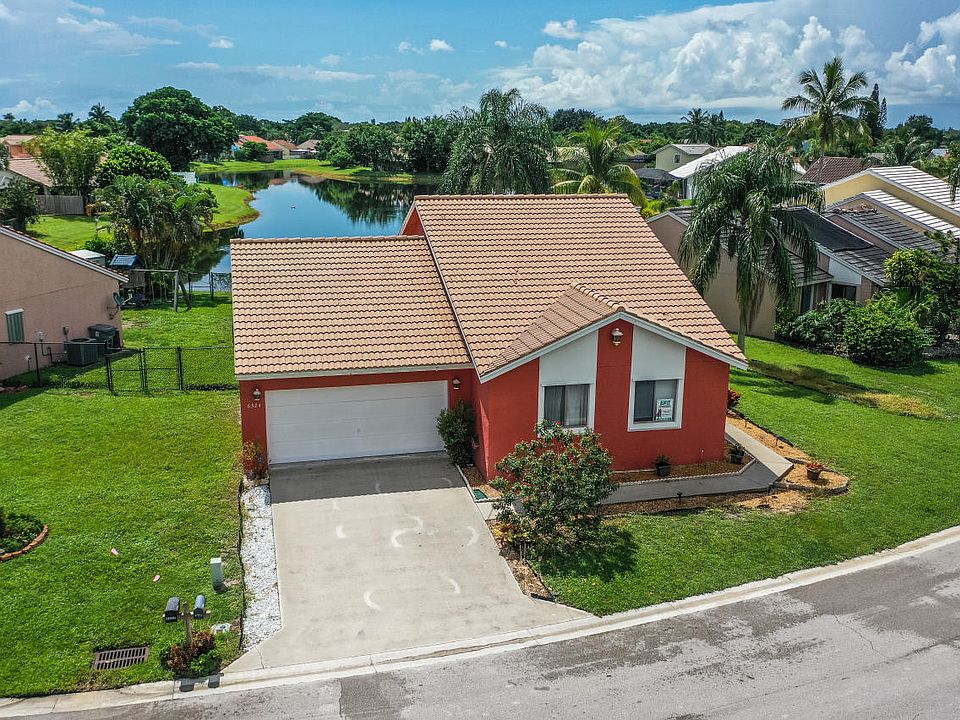 1st image of 6324 Country Fair Cir