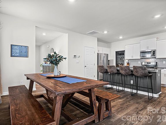 2nd image of 457 Misty Law Ln