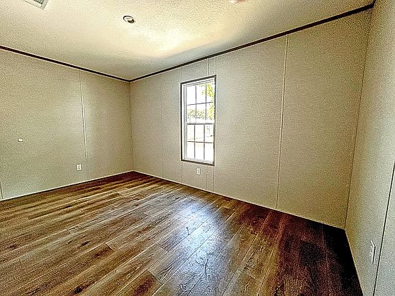 4th image of 10615 Ohio Avenue Dalia #7