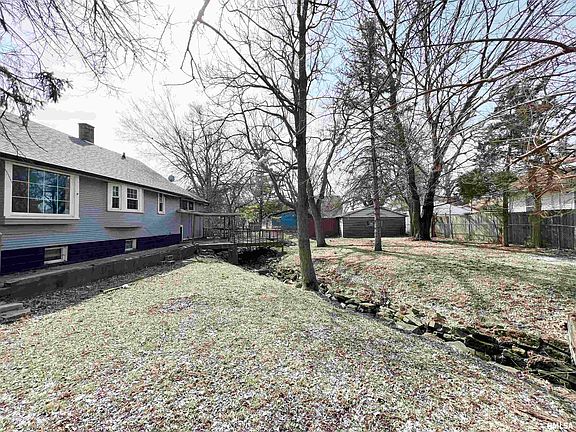 4th image of 1020 W Virginia Ave