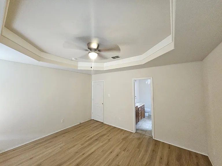 3049 Trinity Lakes Dr — Photo 17