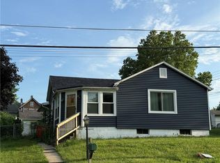 2405 South St, Lexington, MO 64067