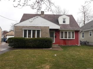 923 Pasadena Ave, Niagara Falls, NY 14304