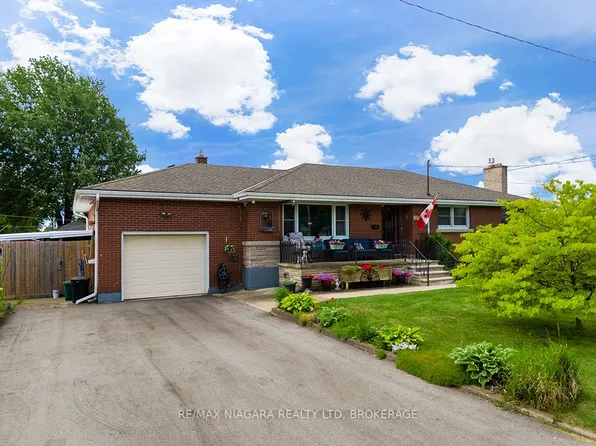 90 John St, Pt Colborne, ON L3K 1R2