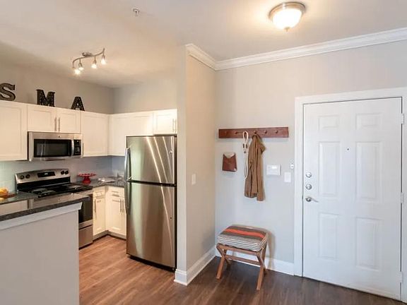 2nd image of 790 North Ave NE APT 107