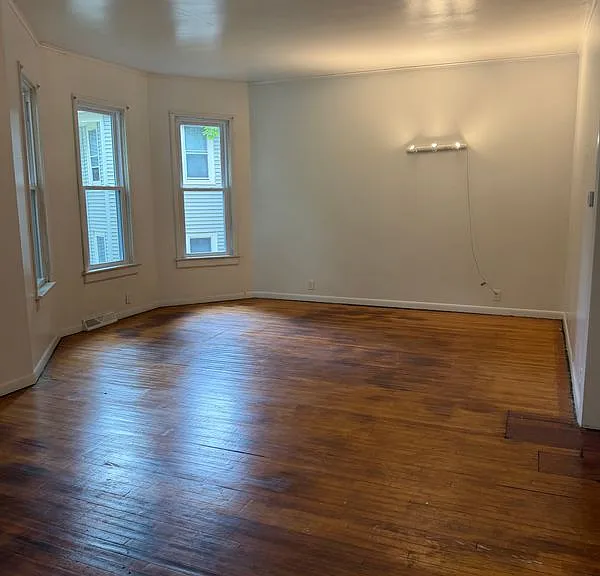 214 Market St #1 — Photo 7