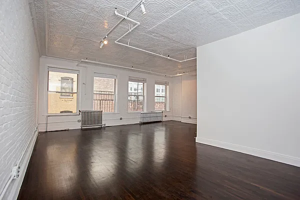 Rented by Platinum Properties | media 16