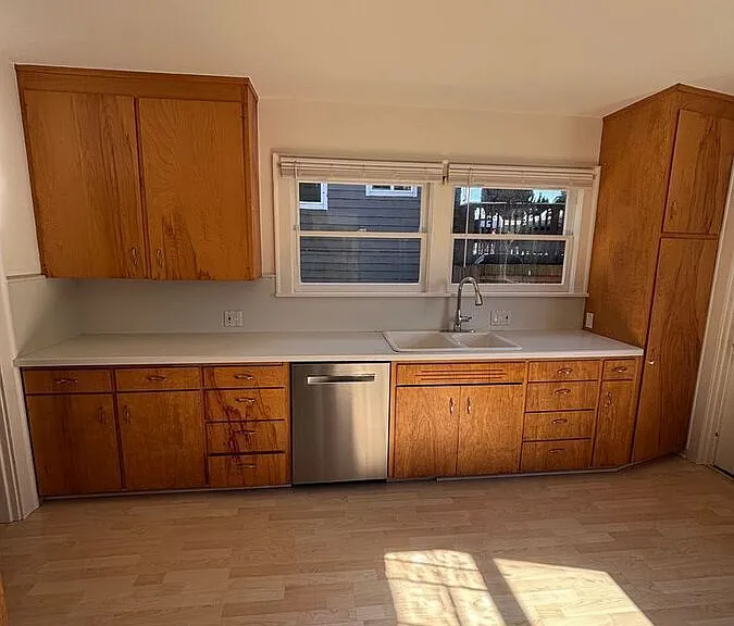 7802 Roosevelt Way NE — Photo 34