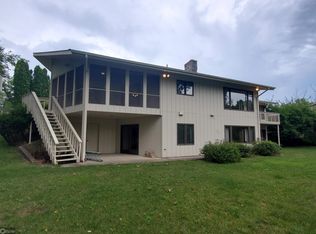 3304 Crystal Dr, Burlington, IA 52601