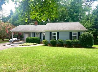 1818 Independence Sq, Kannapolis, NC 28081