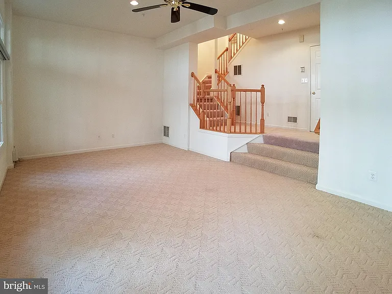 1781 Dawson St — Photo 16