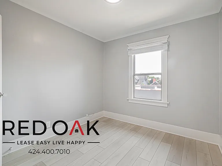 1117-1123 E Appleton St #1121-1/2 — Photo 11