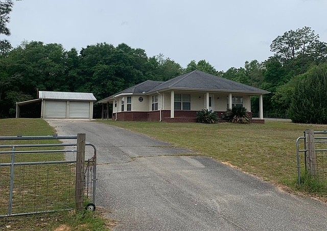1st image of 10341 W Lake Rd