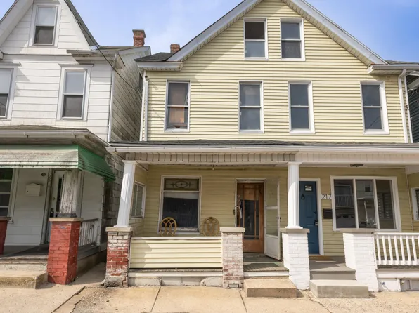 215 E Ridge St, Lansford, PA 18232