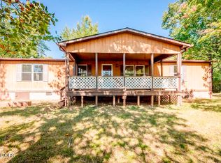 566 Old Spencer Rd, Pikeville, TN 37367