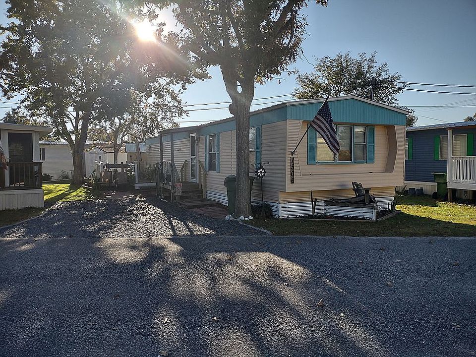 1st image of 1506 Coral Reef Ln