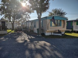 1506 Coral Reef Ln, Garden City, SC 29576