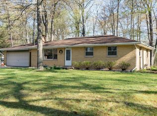 2213 Pleasant Dr, Portage, MI 49002