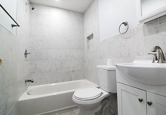 3rd image of 65-28 Bayfield Ave #1