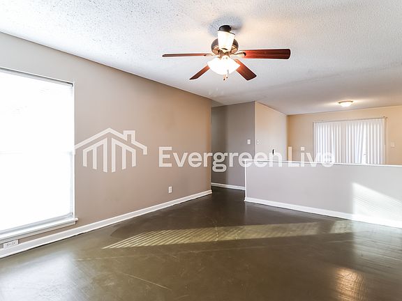4th image of 5024 Lynn Ln