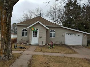 808 Chippewa St, Merrill, WI 54452
