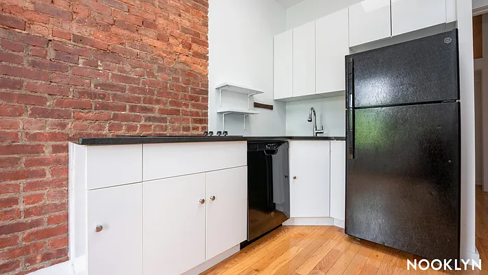 Rented by Nooklyn NYC LLC | media 3