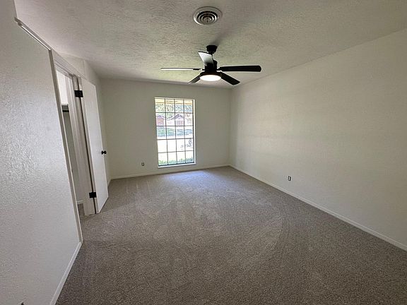 5th image of 4637 Wilma Dr