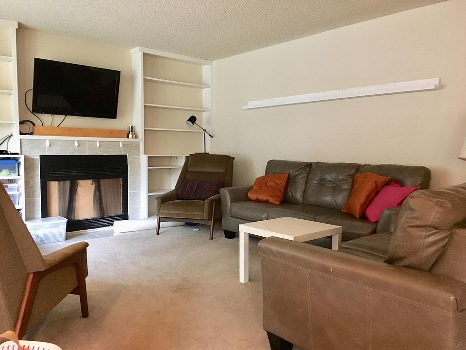 Living room. All photos are from other unit of duplex.