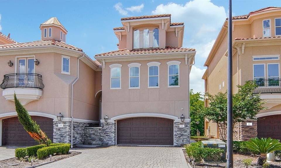 1st image of 126 La Vie Dr
