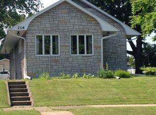 216 Cherry St, Iron River, MI 49935