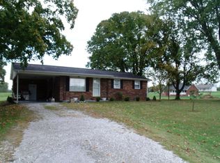 199 Clarence Nash Rd, Baxter, TN 38544