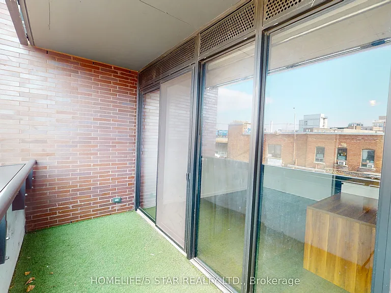 383 Sorauren Ave #310 — Photo 10