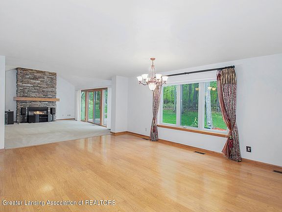 2nd image of 1478 Ivywood Dr