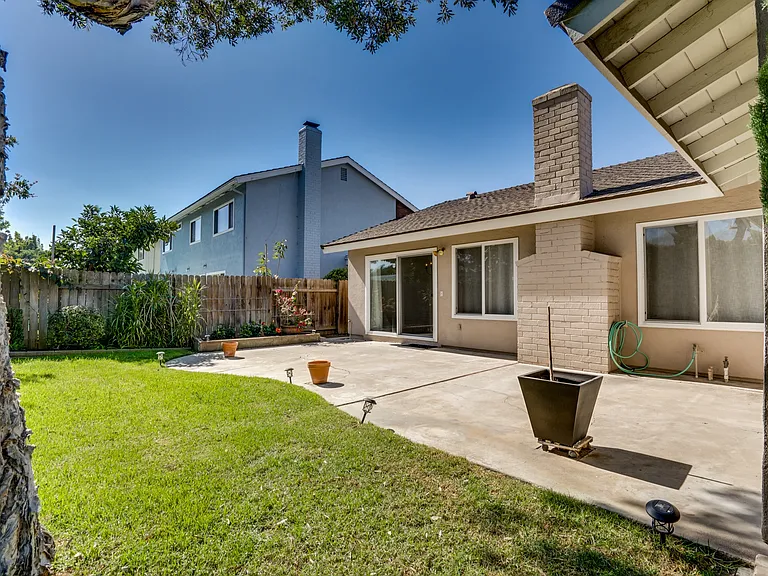 Whetmore Ln — Photo 2