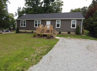 251 Briarwood Ln, Bedford, IN 47421